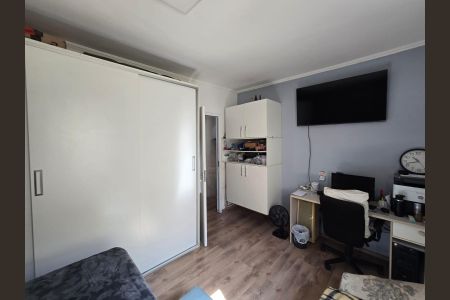 Casa à venda com 350m², 4 quartos e 2 vagasSuíte 02