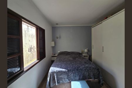 Casa à venda com 350m², 4 quartos e 2 vagasSuíte 02