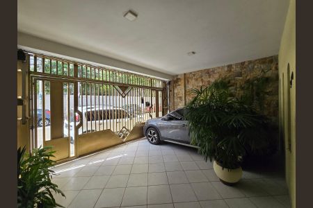 Casa à venda com 350m², 4 quartos e 2 vagasGaragem 