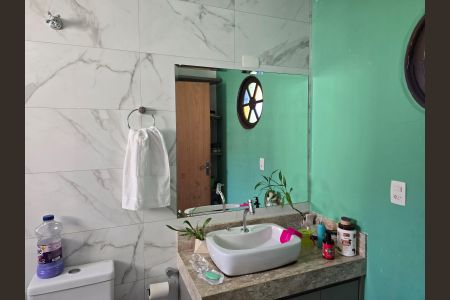 Casa à venda com 350m², 4 quartos e 2 vagasBanheiro da Suíte 1