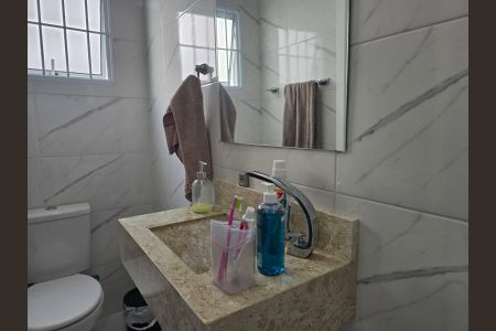 Casa à venda com 350m², 4 quartos e 2 vagasBanheiro da Suíte 3