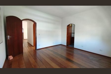 Casa à venda com 477m², 4 quartos e 5 vagas Casa à venda com 477m², 4 quartos e 5 vagasFoto 06