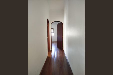 Casa à venda com 477m², 4 quartos e 5 vagas Casa à venda com 477m², 4 quartos e 5 vagasFoto 15