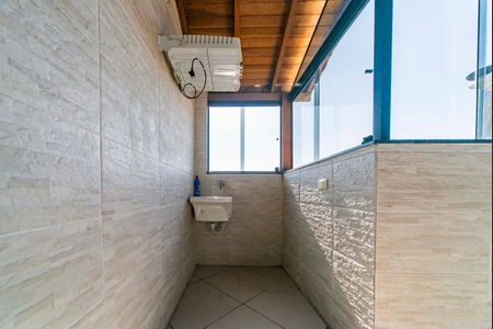 Apartamento à venda com 80m², 2 quartos e 1 vagaÁrea de Serviço