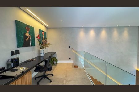 Apartamento à venda com 200m², 3 quartos e 3 vagasEscritório