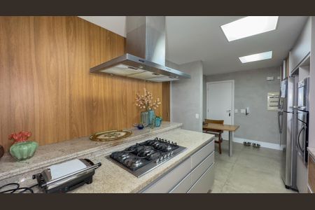Apartamento à venda com 200m², 3 quartos e 3 vagasCozinha 