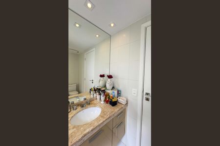 Apartamento à venda com 200m², 3 quartos e 3 vagasBanheiro da Suíte 2