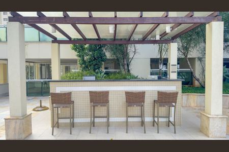 Apartamento à venda com 200m², 3 quartos e 3 vagasChurrasqueira