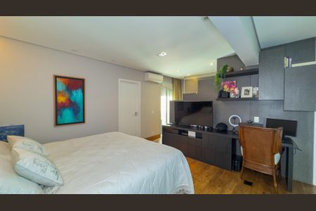 Apartamento à venda com 200m², 3 quartos e 3 vagasQuarto 2 - Suíte