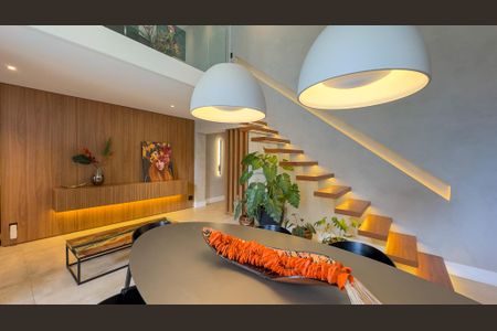 Apartamento à venda com 200m², 3 quartos e 3 vagasSala