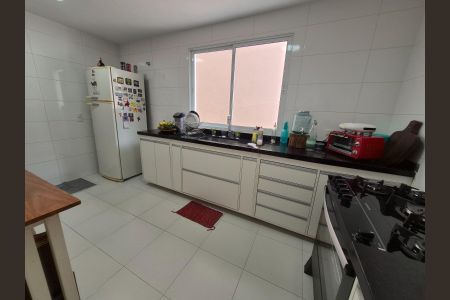 Cozinha de casa à venda com 4 quartos, 140m² em Vargem Grande, Rio de Janeiro