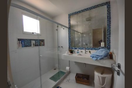 Banheiro de casa à venda com 4 quartos, 140m² em Vargem Grande, Rio de Janeiro