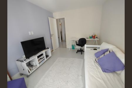 Sala de casa à venda com 4 quartos, 140m² em Vargem Grande, Rio de Janeiro