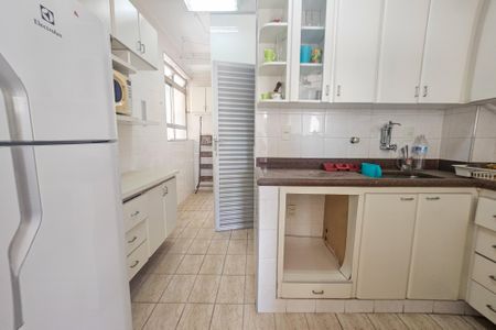 Apartamento para alugar com 76m², 1 quarto e 1 vaga Apartamento para alugar com 76m², 1 quarto e 1 vagaCozinha