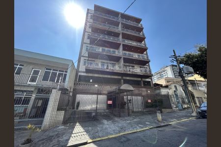 Apartamento à venda com 92m², 2 quartos e 1 vagaFachada +placa