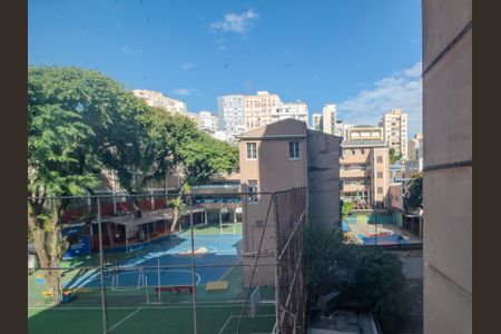 Apartamento para alugar com 86m², 2 quartos e sem vagaVista