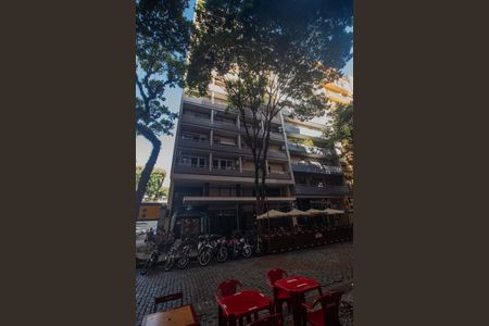 Apartamento para alugar com 86m², 2 quartos e sem vagaFachada