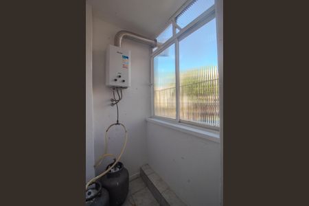 Apartamento para alugar com 86m², 2 quartos e sem vagasacada