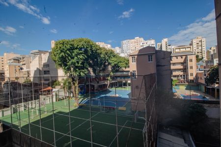 Apartamento para alugar com 86m², 2 quartos e sem vagaVista