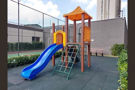 Apartamento para alugar com 33m², 2 quartos e sem vaga Apartamento para alugar com 33m², 2 quartos e sem vagaÁrea comum - Playground
