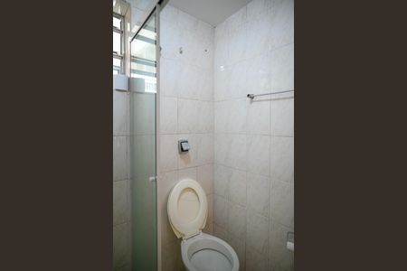 Apartamento à venda com 60m², 2 quartos e 1 vaga Apartamento à venda com 60m², 2 quartos e 1 vagaBanheiro
