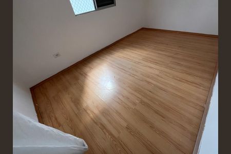 Apartamento para alugar com 60m², 2 quartos e 1 vagaQuarto