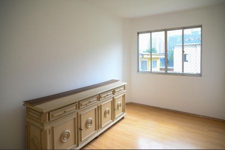 Sala de apartamento para alugar com 2 quartos, 60m² em Bosque da Saúde, São Paulo