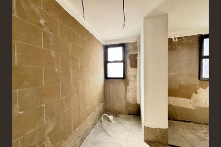 Apartamento à venda com 152m², 3 quartos e 2 vagasBanheiro da Suíte 2