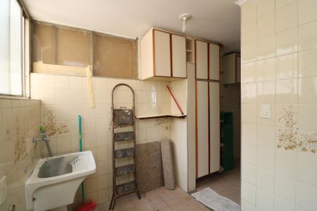 Apartamento à venda com 69m², 2 quartos e 1 vagaÁrea de Serviço