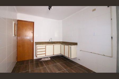 Cozinha de apartamento para alugar com 2 quartos, 69m² em Quinta da Paineira, São Paulo