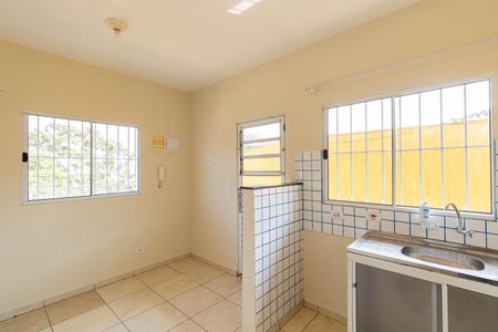 Sala e Cozinha  de apartamento para alugar com 1 quarto, 33m² em Jardim Penha, São Paulo