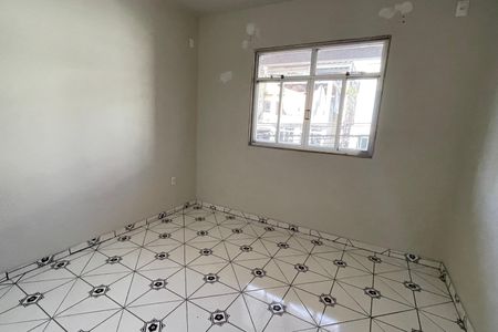Quarto de casa para alugar com 1 quarto, 50m² em Centro, Duque de Caxias