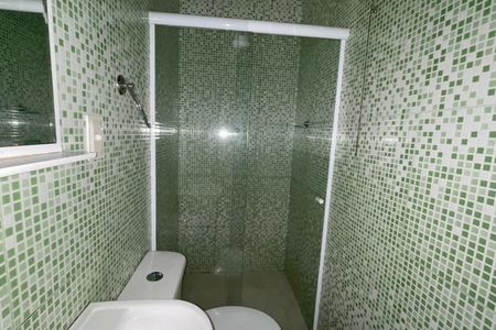 Banheiro de casa para alugar com 1 quarto, 50m² em Centro, Duque de Caxias