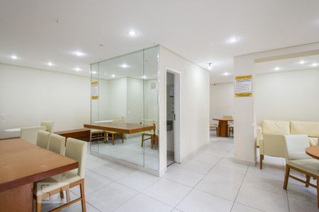 Apartamento para alugar com 49m², 2 quartos e 1 vagaÁrea comum - Salão de festas