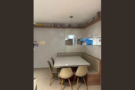 Apartamento à venda com 53m², 2 quartos e 1 vagaSala