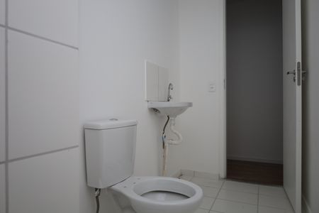 Apartamento para alugar com 41m², 2 quartos e sem vagaBanheiro