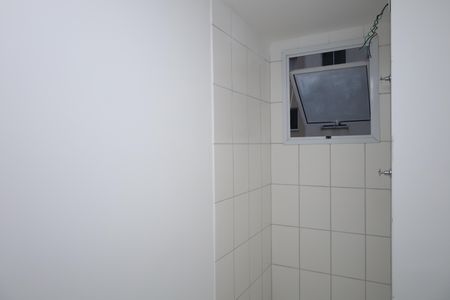 Apartamento para alugar com 41m², 2 quartos e sem vagaBanheiro