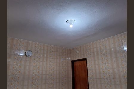 Cozinha de casa à venda com 1 quarto, 60m² em Cipava, Osasco