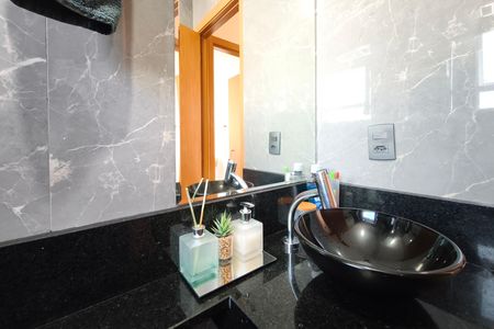 Apartamento à venda com 45m², 2 quartos e 1 vagaBanheiro