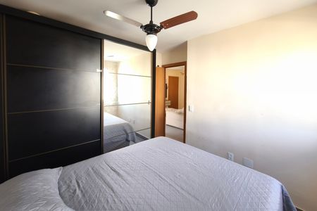 Apartamento à venda com 45m², 2 quartos e 1 vagaQuarto 2