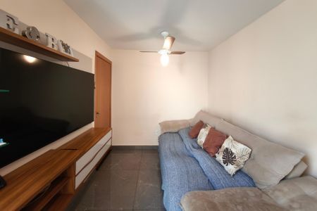 Sala de apartamento à venda com 2 quartos, 45m² em Jardim Esmeraldina, Campinas