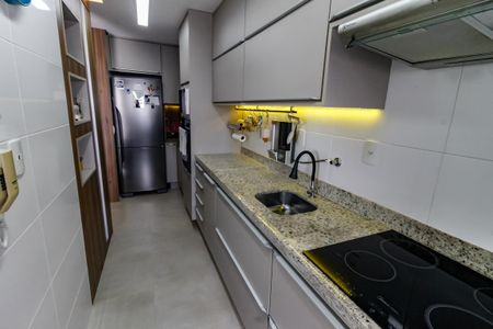 Apartamento para alugar com 58m², 2 quartos e 2 vagasCozinha - Armários