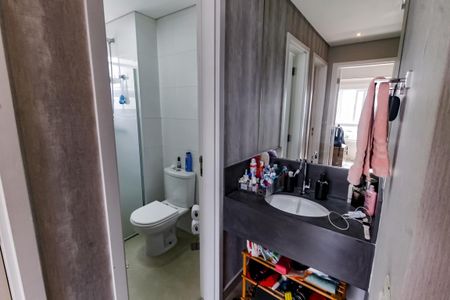 Apartamento para alugar com 58m², 2 quartos e 2 vagasBanheiro