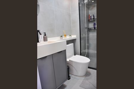 Apartamento à venda com 34m², 2 quartos e sem vaga Apartamento à venda com 34m², 2 quartos e sem vagaDetalhe - Banheiro Social