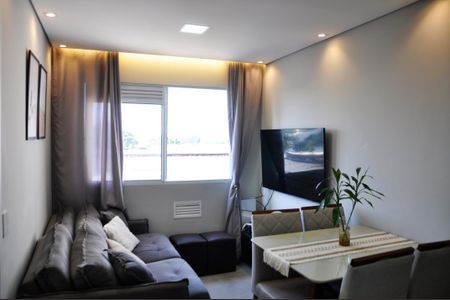 Detalhe - Sala e Sala de Jantar de apartamento à venda com 2 quartos, 34m² em Freguesia do Ó, São Paulo