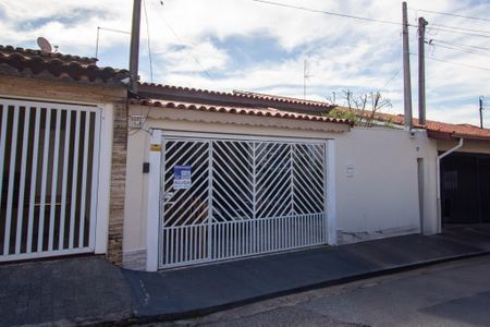 Casa para alugar com 24m², 1 quarto e sem vagaFachada