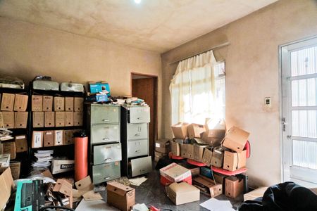 Casa para alugar com 430m², 1 quarto e sem vagaEdícula