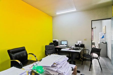 Casa para alugar com 430m², 1 quarto e sem vagaEscritório