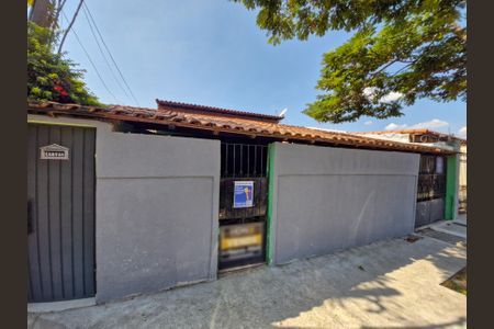 Casa à venda com 150m², 3 quartos e 3 vagasFachada