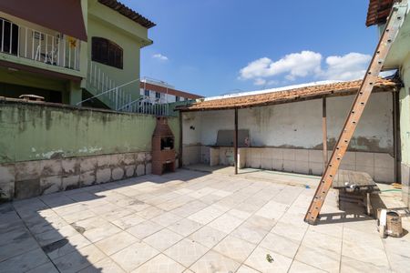 Casa à venda com 150m², 3 quartos e 3 vagasQuintal